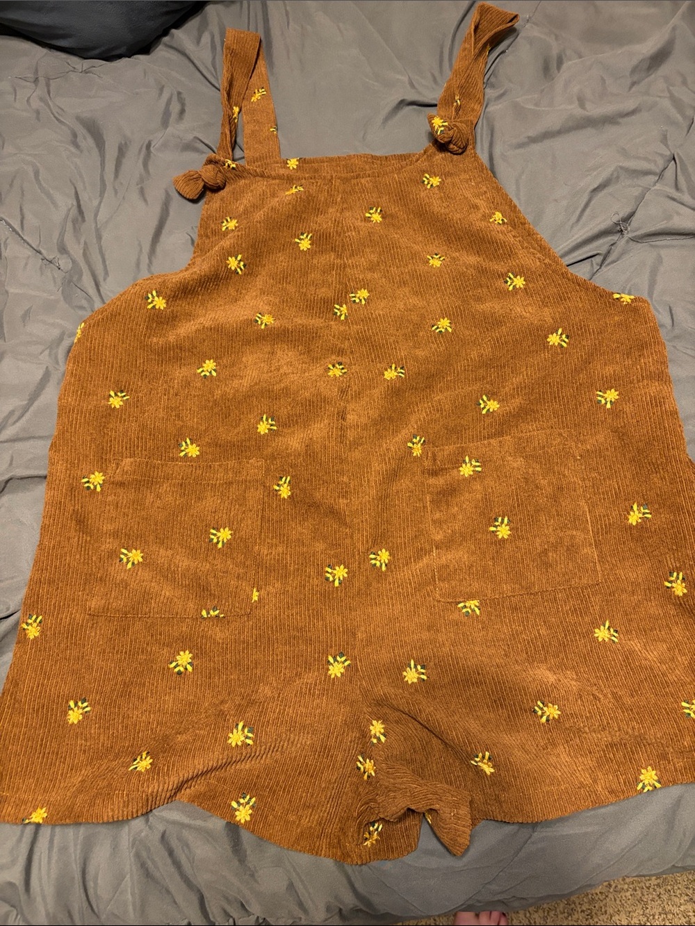 SHEIN Rust Brown Floral Corduroy Romper